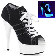 Load image into Gallery viewer, DELIGHT-600SK-01 Pleaser 6&quot; Heel Black Pole Dancer Platforms